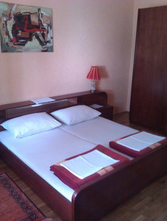 Roza Guest House 센 객실 사진